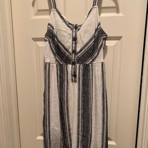 Universal Thread Navy and White Knee-Length Dress